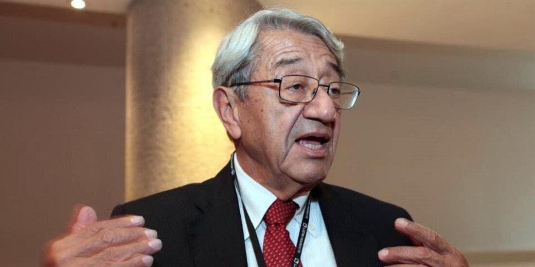 Rogelio Gasca Neri ha desempeñado distintos cargos en gobiernos anteriores.