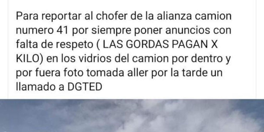 En redes sociales denunciaron al chofer por "siempre poner anuncios con falta de respeto".