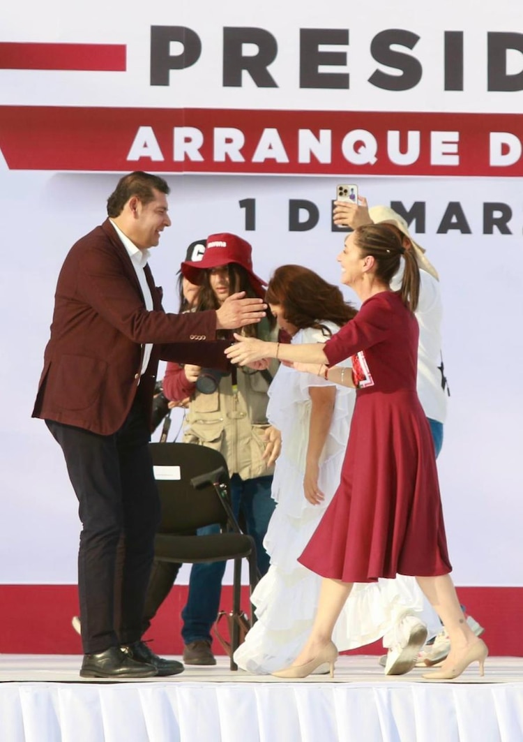 Armenta presente en el arranque de campaña de la Dra. Claudia Sheinbaum.