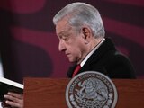 Tribunal Electoral rechaza queja de Xóchitl Gálvez contra el libro llamado 'Gracias' de AMLO.