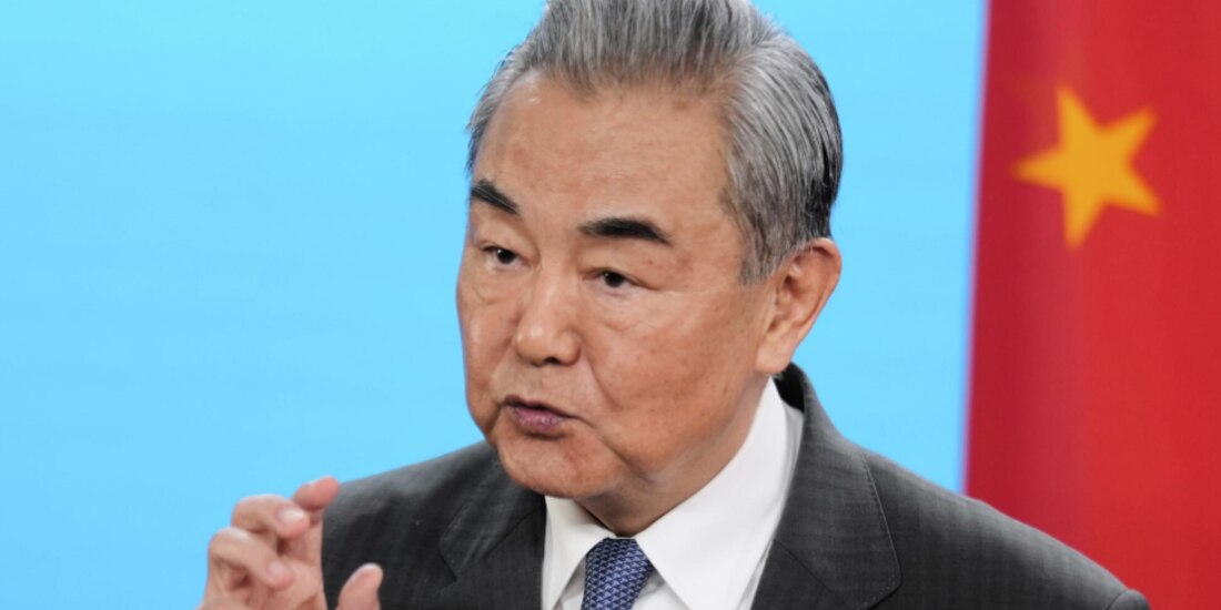 El ministro de Relaciones Exteriores de China, Wang Yi, el jueves, en conferencia.