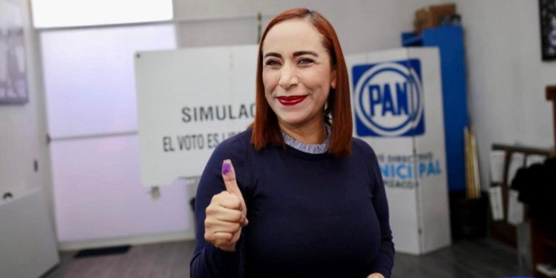 Adriana Dávila también se postuló para competir por la dirigencia nacional del PAN. Foto: Facebook, @AdrianaDavilaF