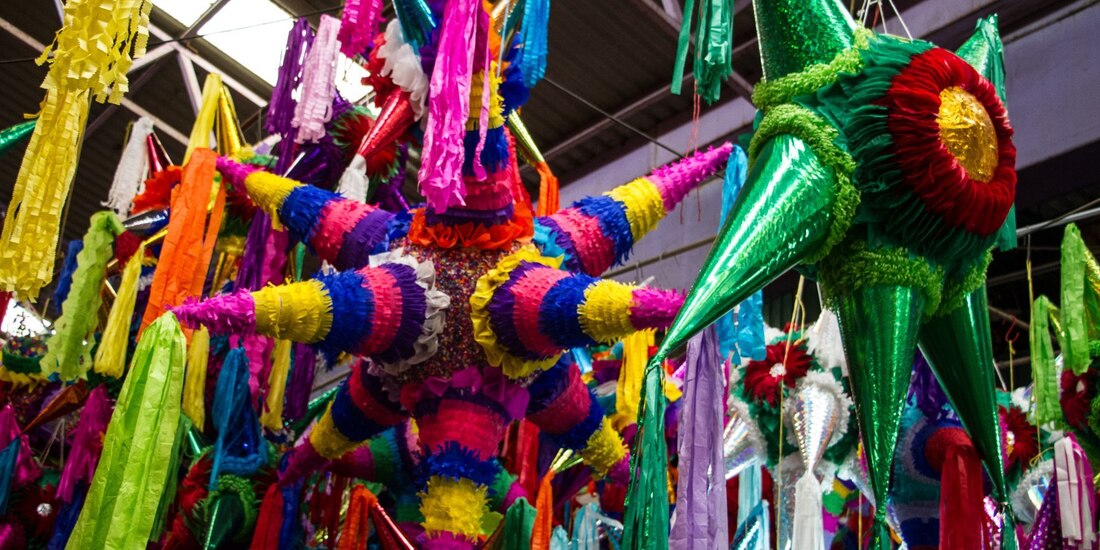 Piñatas navideñas