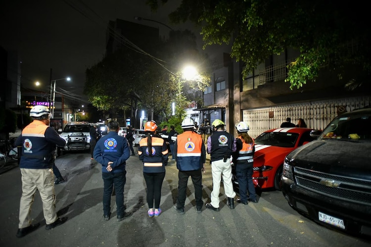 El operativo Blindar BJ360° desalojó a cerca de 80 personas que consumían alcohol en el establecimiento irregular.