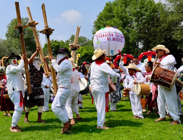 Danza, como parte de "Oaxaca en Los Pinos".