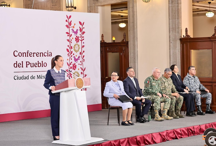 Claudia Sheinbaum, presidenta de México, durante la exposición de resultados.