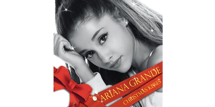 “Santa tell me”, Ariana Grande