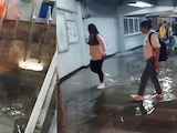 La estación San Lázaro del Metro se inundó tras las fuertes lluvias de este día.