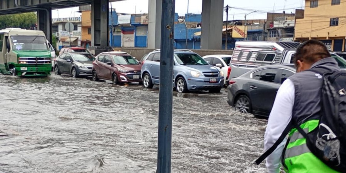 Se registraron encharcamientos en diversas zonas de la CDMX