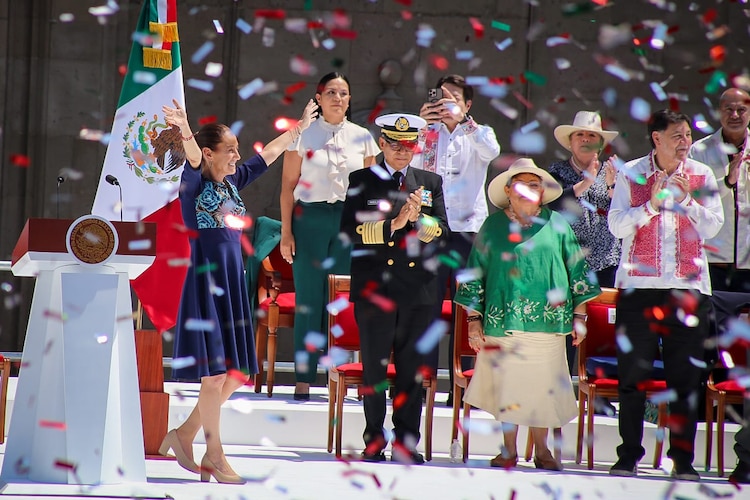 La presidenta Claudia Sheinbaum, en el Zócalo.