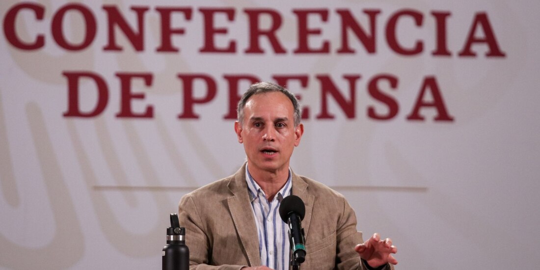 El subsecretario López-Gatell en la conferencia de prensa.