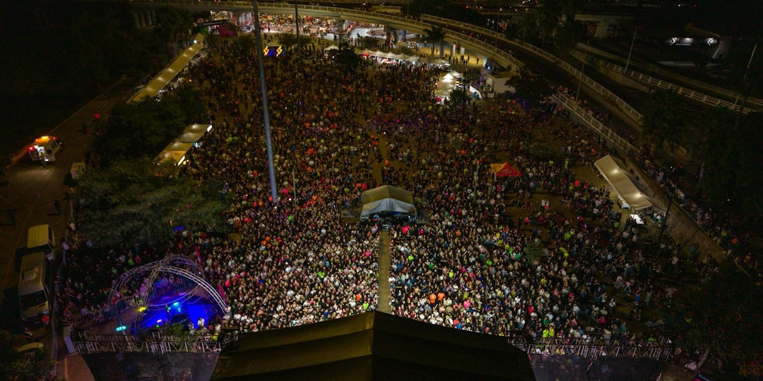 Miles de familias y deportistas se congregaron en las avenidas principales de Culiacán para la edición 2026 de la Flash Night Run.