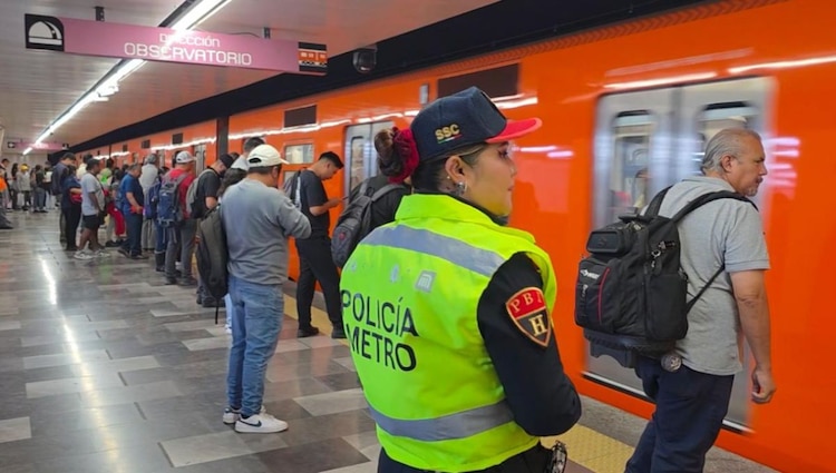 El Metro de la CDMX desplomó 96% los robos con violencia frente a 2019 gracias a la presencia de 5,800 policías impulsada por Clara Brugada.