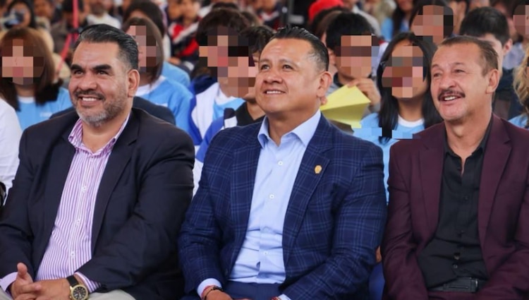 La Fiscalía de Michoacán protege a estudiantes con el foro Desconek-Tate, capacitando a más de 78 mil personas en ciberseguridad y prevención de riesgos.