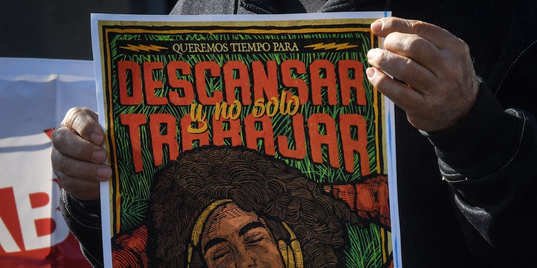 Protesta de integrantes del "Frente Nacional por las 40 horas".