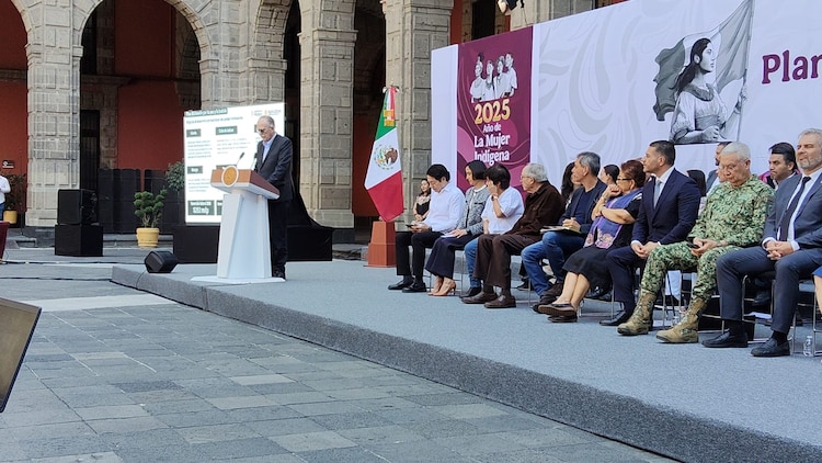 Julio Berdegué, secretario de Agricultura.