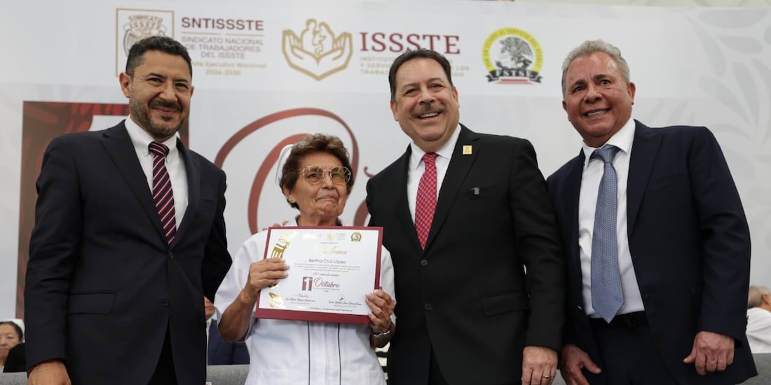 Martí Batres encabeza la conmemoración del Día de las y los Trabajadores del ISSSTE.