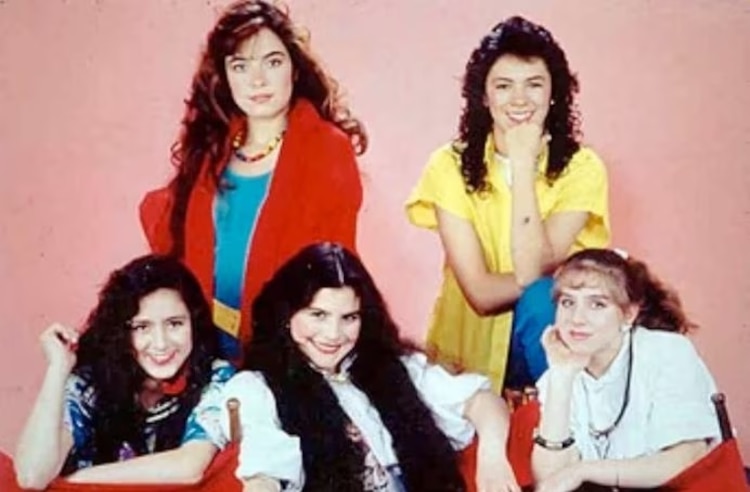 El grupo Boquitas Pintadas al que perteneció Gloria Trevi con María Raquenel