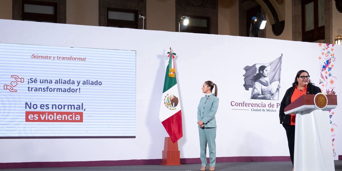 La Presidenta Claudia Sheinbaum t Citlalli Hernández este lunes en Palacio Nacional.