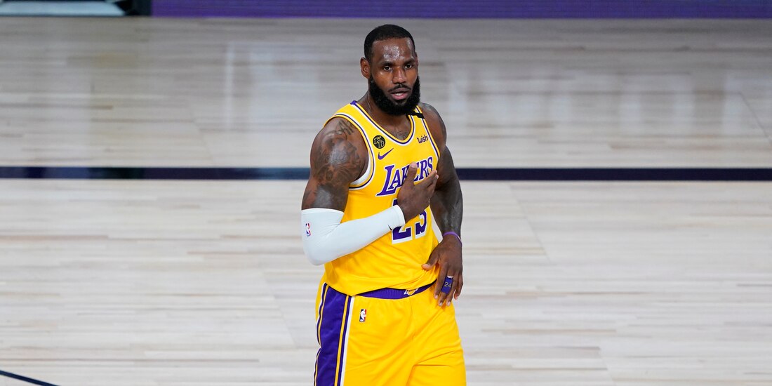 James durante el partido contra los Nuggets de Denver el pasado 10 de agosto.