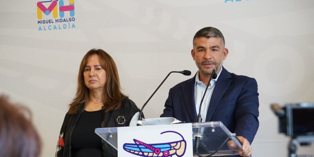 El alcalde de MH, Mauricio Tabe, ayer, en conferencia, habla del deceso del empresario (arriba).