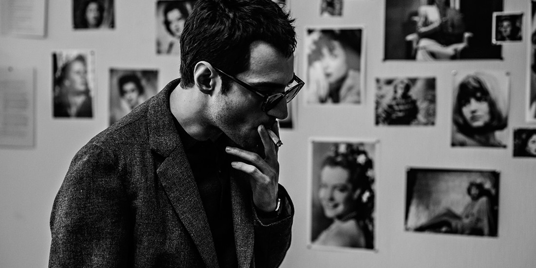 El actor Guillaume Marbeck, al
dar vida a Godard