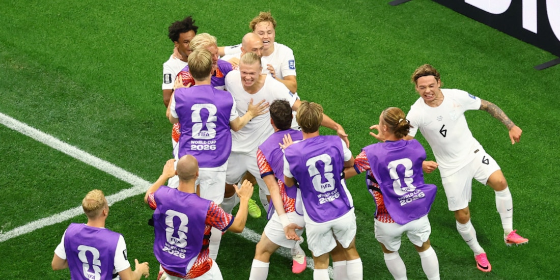 Los noruegos celebran tras el segundo tanto.