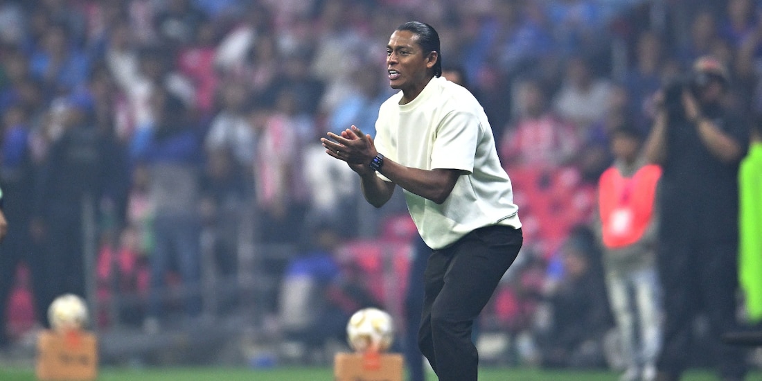 Joel Huiqui tiene la oportunidad de ser el DT que guíe a Cruz Azul a su décimo título en la Liga MX.