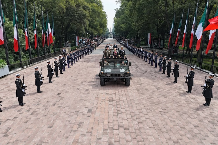 Durante ceremonia, se refrendó el compromiso con la defensa de la soberanía nacional.