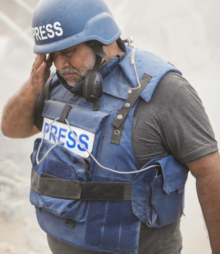 Imagen del periodista Wael Dahdouh, tomada el 6 de enero por su hijo Hamza (también reportero de Al Jazeera); al día siguiente, el auto del joven fue atacado por misiles y falleció. Es la última foto de su Instagram.