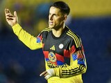 Brian Rodríguez no salió de titular con el América en el duelo de la Jornada 11 contra Pumas.