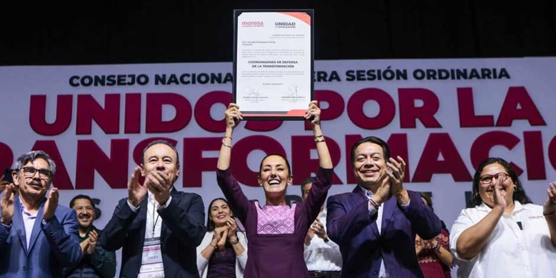 Hoy convoco a la participación de personas de todas las clases sociales a que construyamos el segundo piso de la transformación: Claudia Sheinbaum recibe nombramiento como Coordinadora de Defensa de la Cuarta Transformación