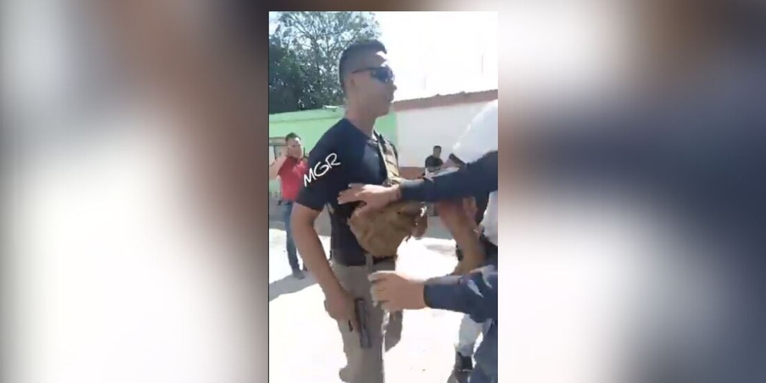 policia, morelos, arma, mitin, amlo