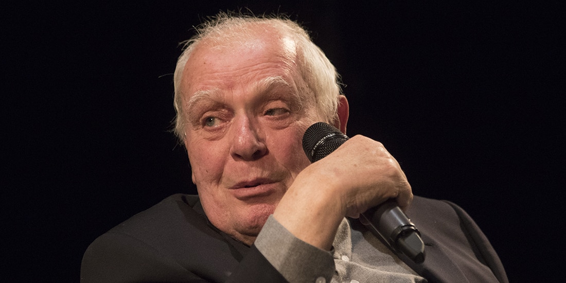 El novelista durante una conferencia en México en 2008.