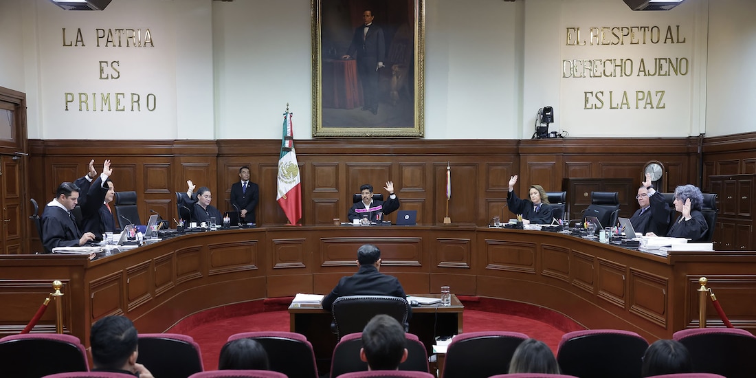 Imagen temática de una sesión de la SCJN.