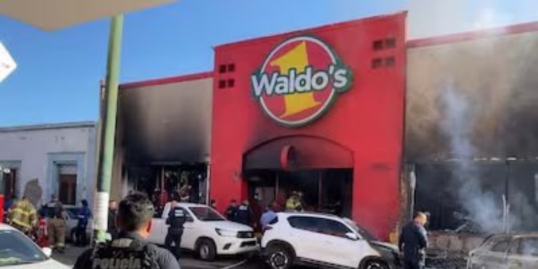 Incendio en Waldo's de Hermosillo, Sonora, que dejó 24 muertos.