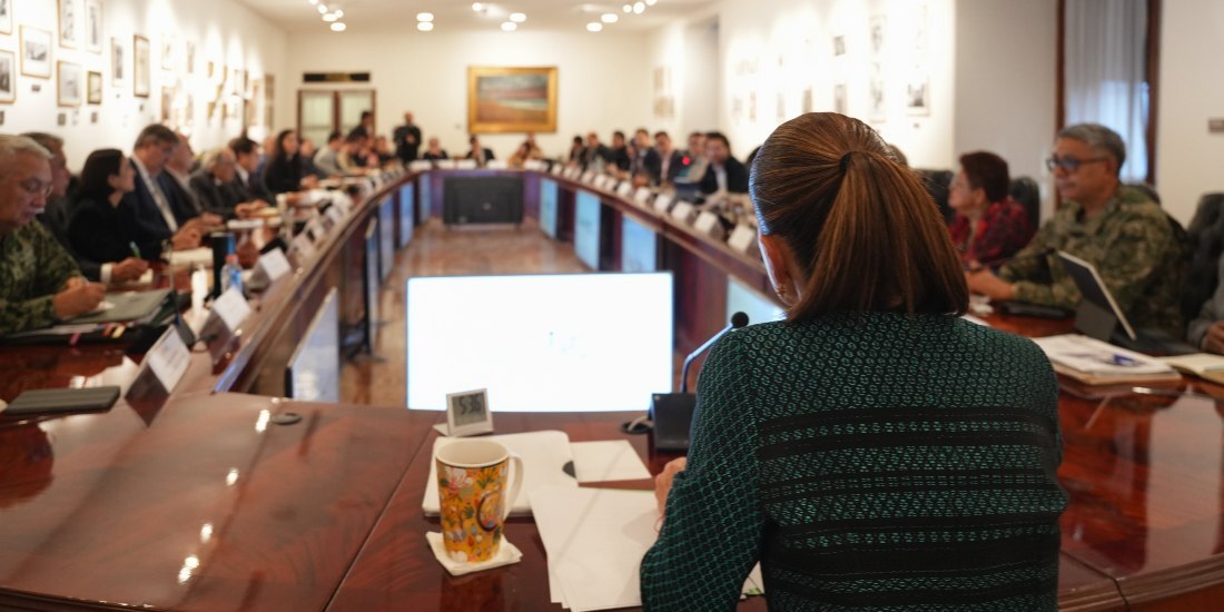 Claudia Sheinbaum coordina consultas sobre el Plan Michoacán.