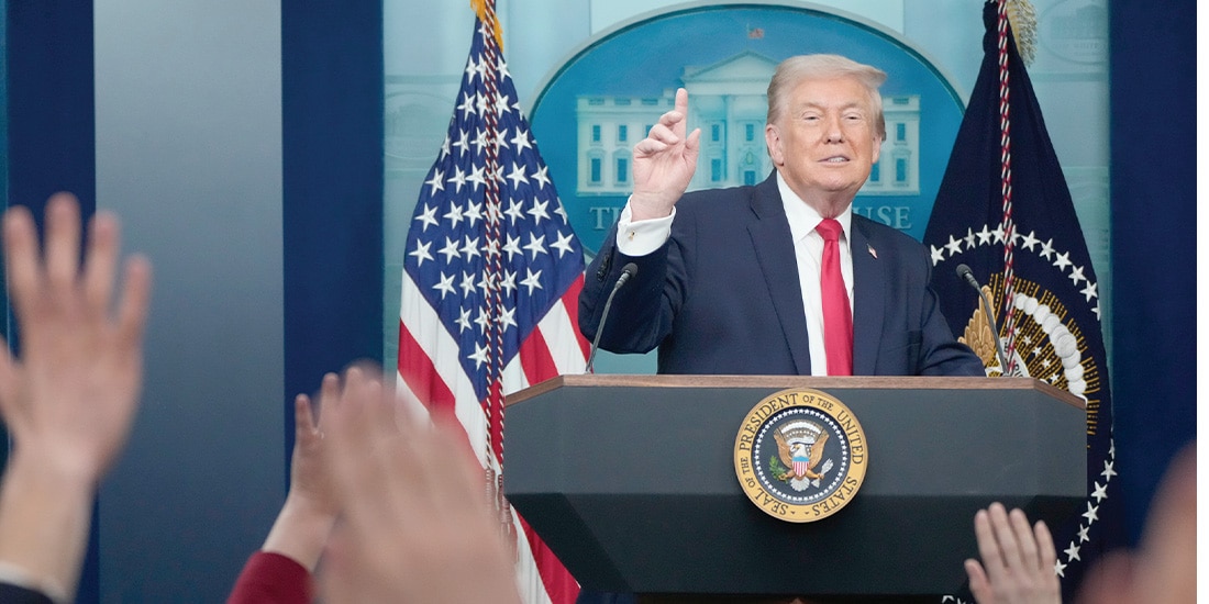 El presidente Donald Trump, ayer, en conferencia de prensa en la Casa Blanca.