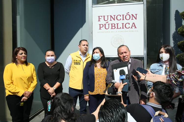 Jesús Zambrano, líder del PRD.