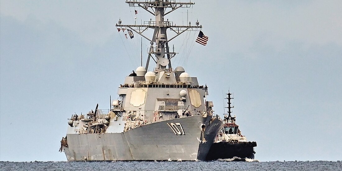 El destructor USS Gravely llega a puerto para realizar ejercicios militares en Puerto España, Trinidad y Tobago, el pasado 26 de octubre.