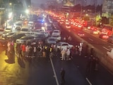 Más de 500 vecinos de Cuajimalpa bloquean la carretera México-Toluca tras no ser recibidos por Orvañanos.