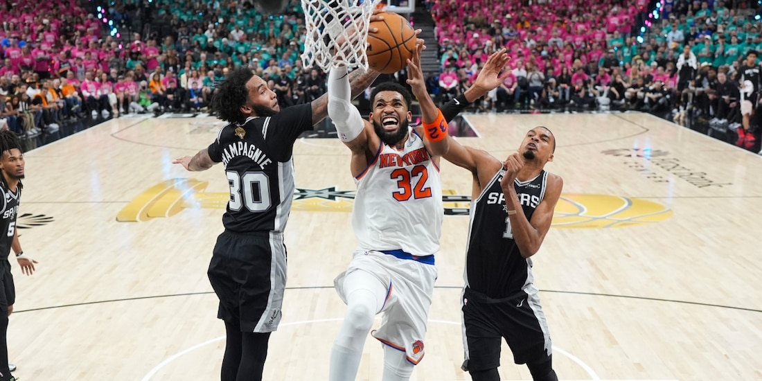 Una acción del Juego 1 de las Finales de la NBA entre Spurs y Knicks