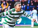 Julián Araujo celebra su primer gol con el Celtic en Escocia.