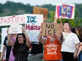 Protestas en contra de ICE por las muertes recientes a manos de agentes
