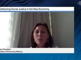 Tatiana Clouthier, secretaria de Economía, en el Foro Económico Mundial
