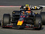 El piloto mexicano de Red Bull Checo Pérez termina con el mejor tiempo en el último día de pruebas en el Bahrain International Circuit en Sakhir, Bahrein el sábado 25 de febrero del 2023.