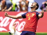 MERINO festeja la victoria de España