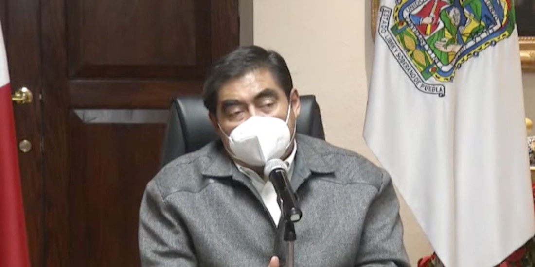 El gobernador Miguel Barbosa lanza nuevo exhorto a la población ante el aumento de casos COVID-19.