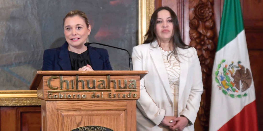 LA GOBERNADORA de Chihuahua, Maru Campos, al presentar ayer a la fiscal Wendy Chávez Villanueva.