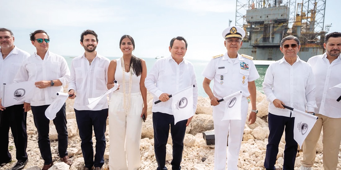 JOAQUÍN Díaz y Raymundo Morales (c), ayer.
